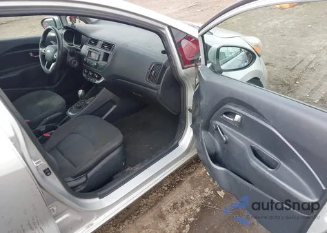 2012 Kia Rio Lx z USA, uszkodzony, nr VIN KNADM4A33C6077935